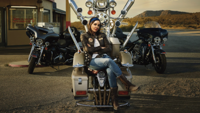 【ADS】PROGRESSIVE カッコいい広告を見つけたのでシェアします。